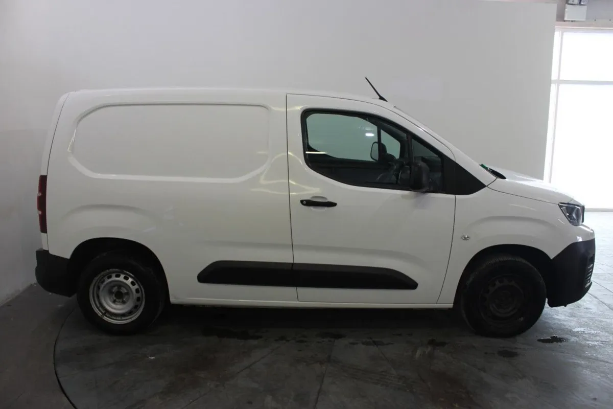 Peugeot Partner PARTNER 1.5 BLUE HDI 75 PANELL - T - Image 3