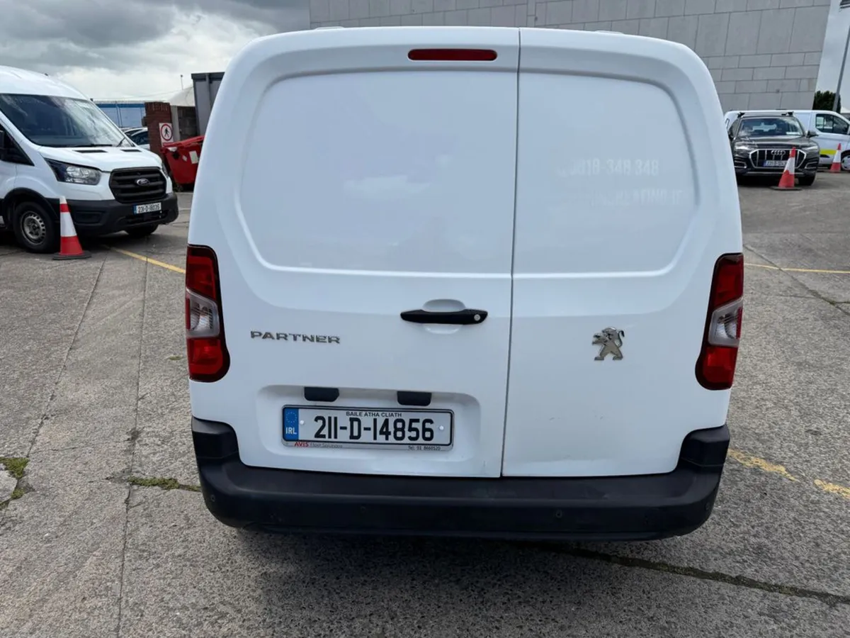 Peugeot Partner 2021 - Image 2