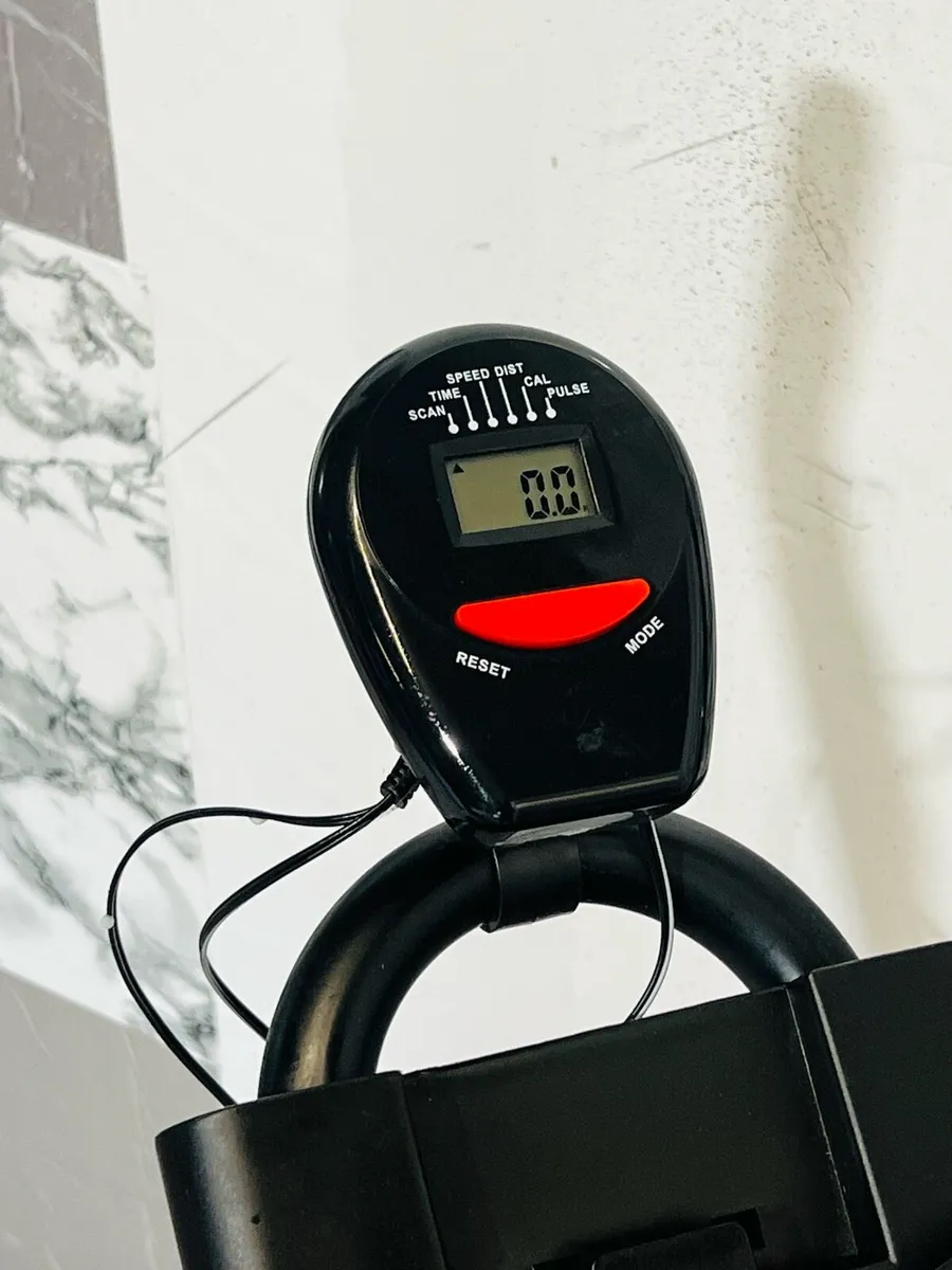 Exercise bike in PERFECT condition - Image 2
