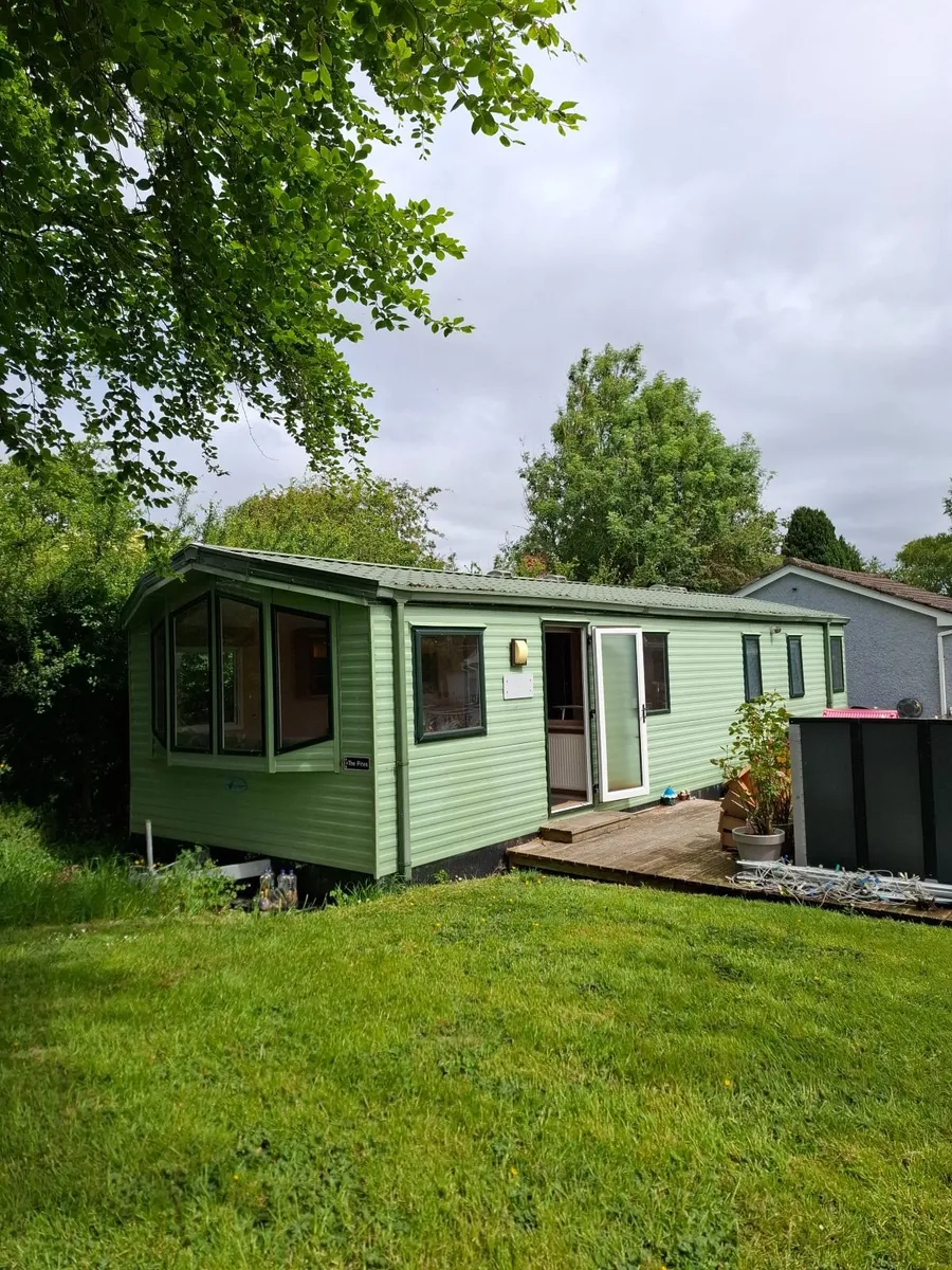 Mobile home - Image 1