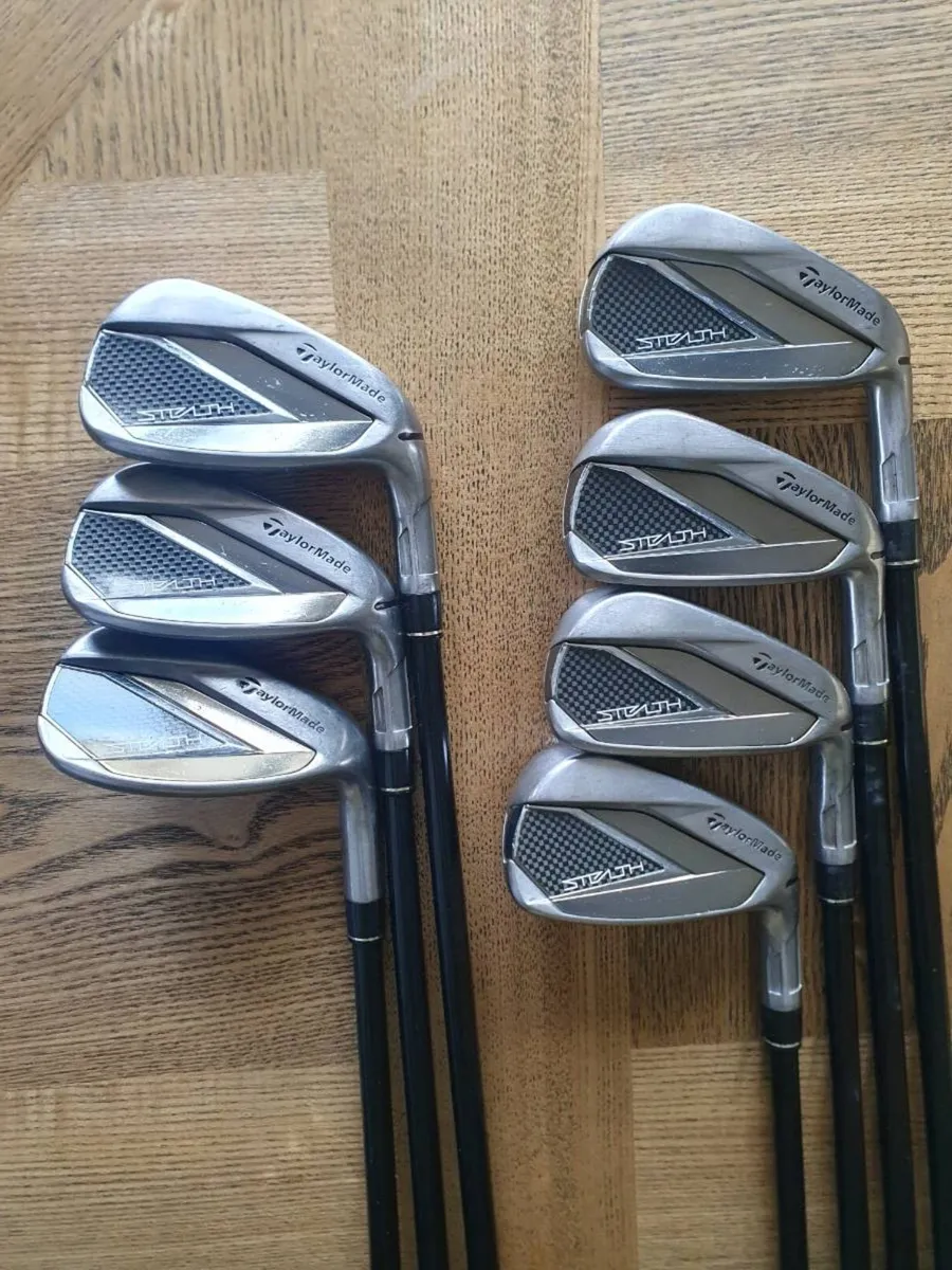 Spotless taylormade stealt irons - Image 1