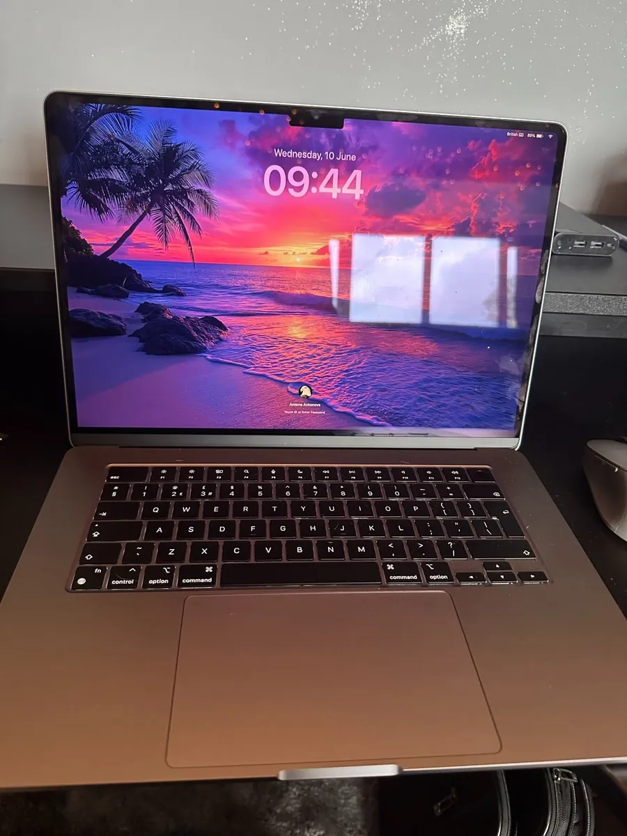 macbook air 15 - Image 1