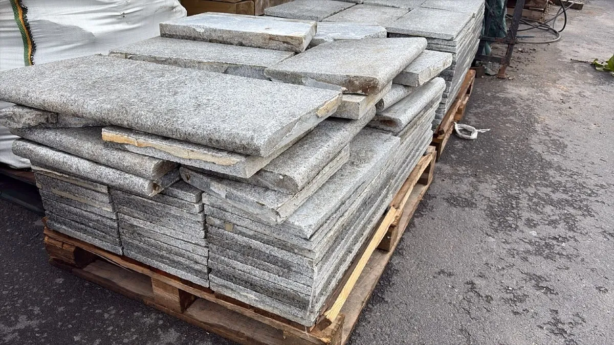 Silver granite paving(Job lot only) - Image 4