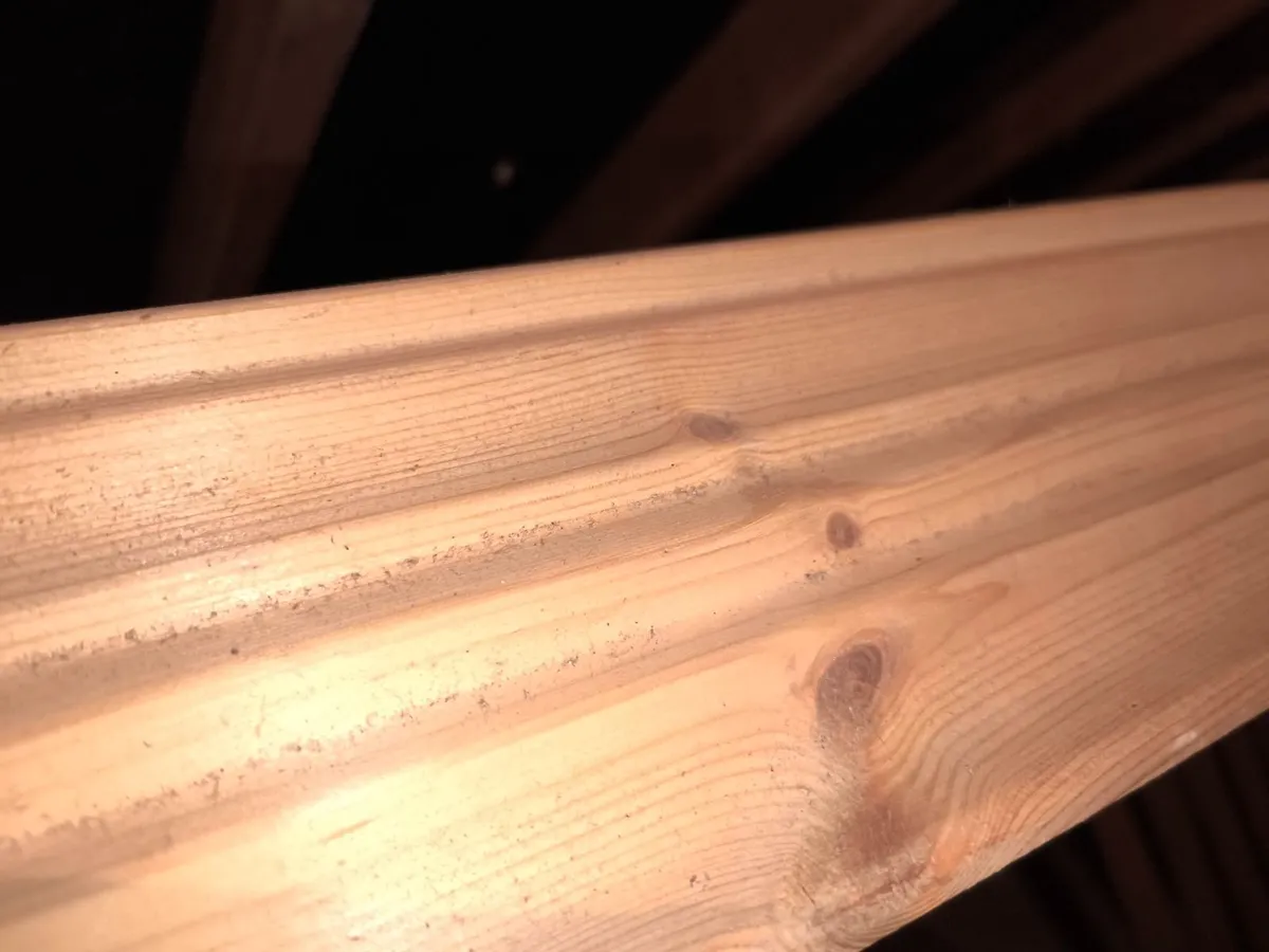 2 doors, 60 spindles,3 post. Plus a few other bits - Image 3