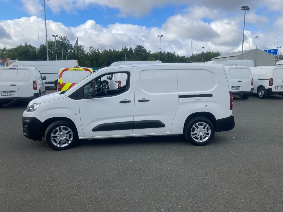 Citroen Berlingo 2022 - Image 4