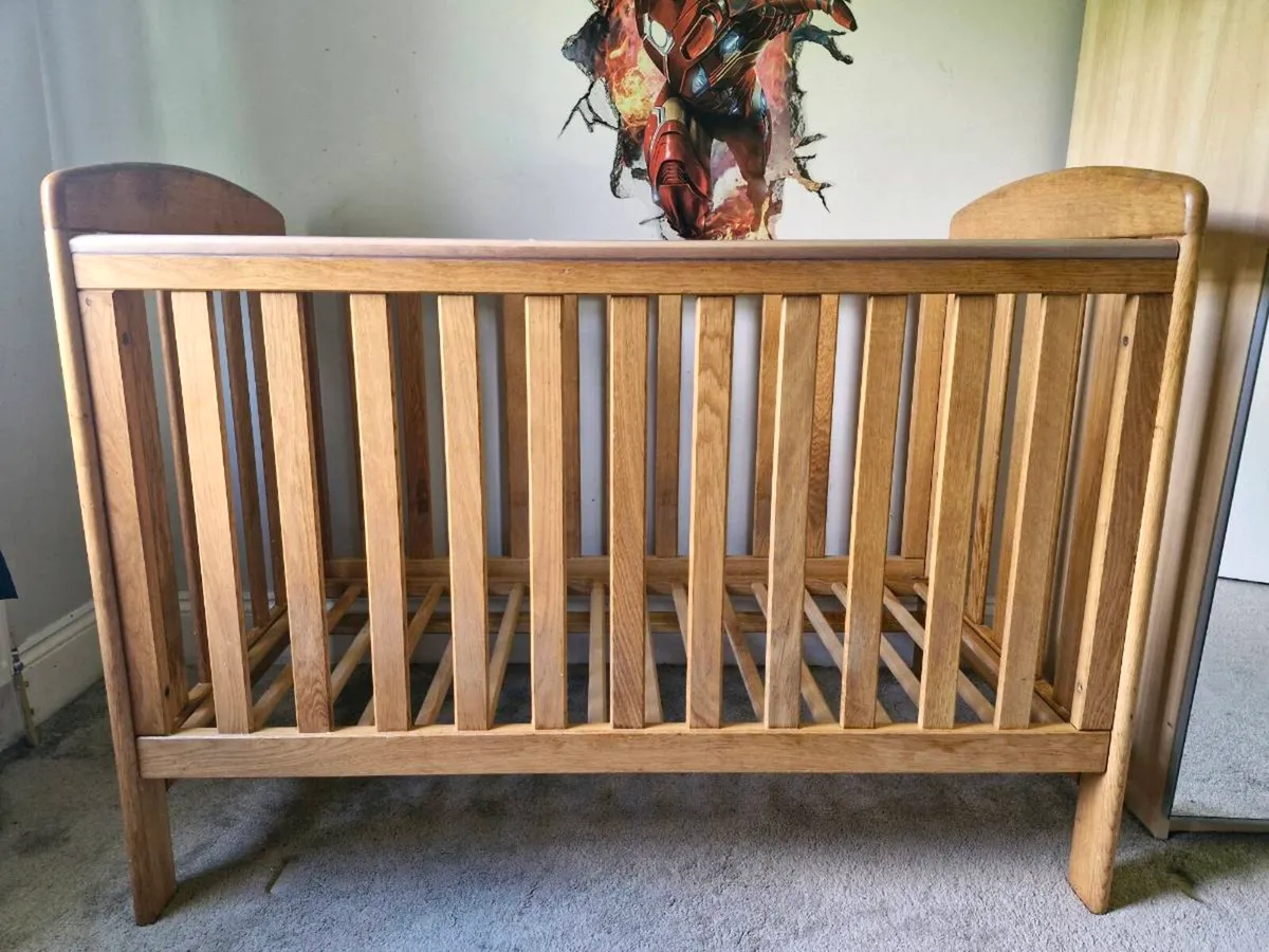 Cot - Image 1