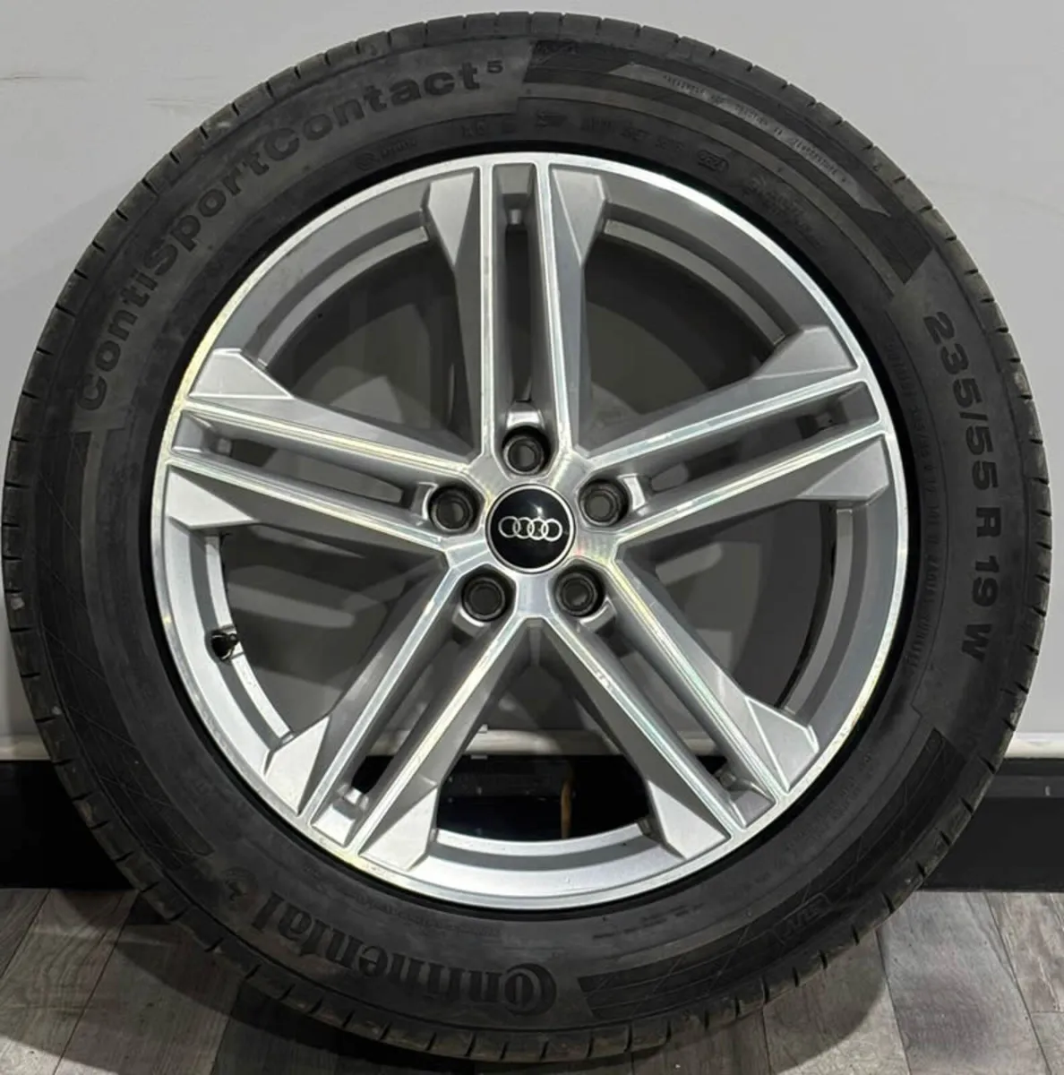 19" GENUINE AUDI Q5 S-LINE Alloy Wheels & Tyres - Image 4