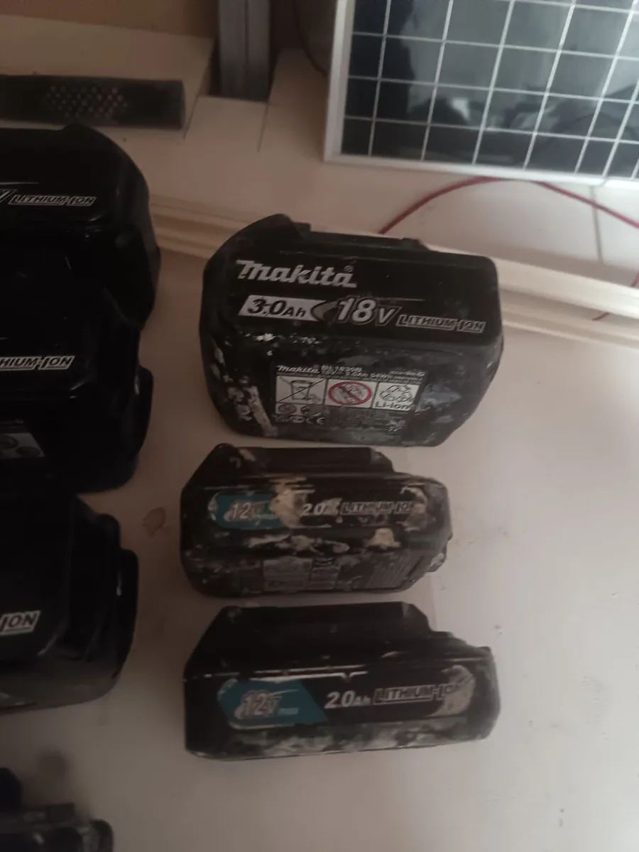 Makita batteries - Image 1