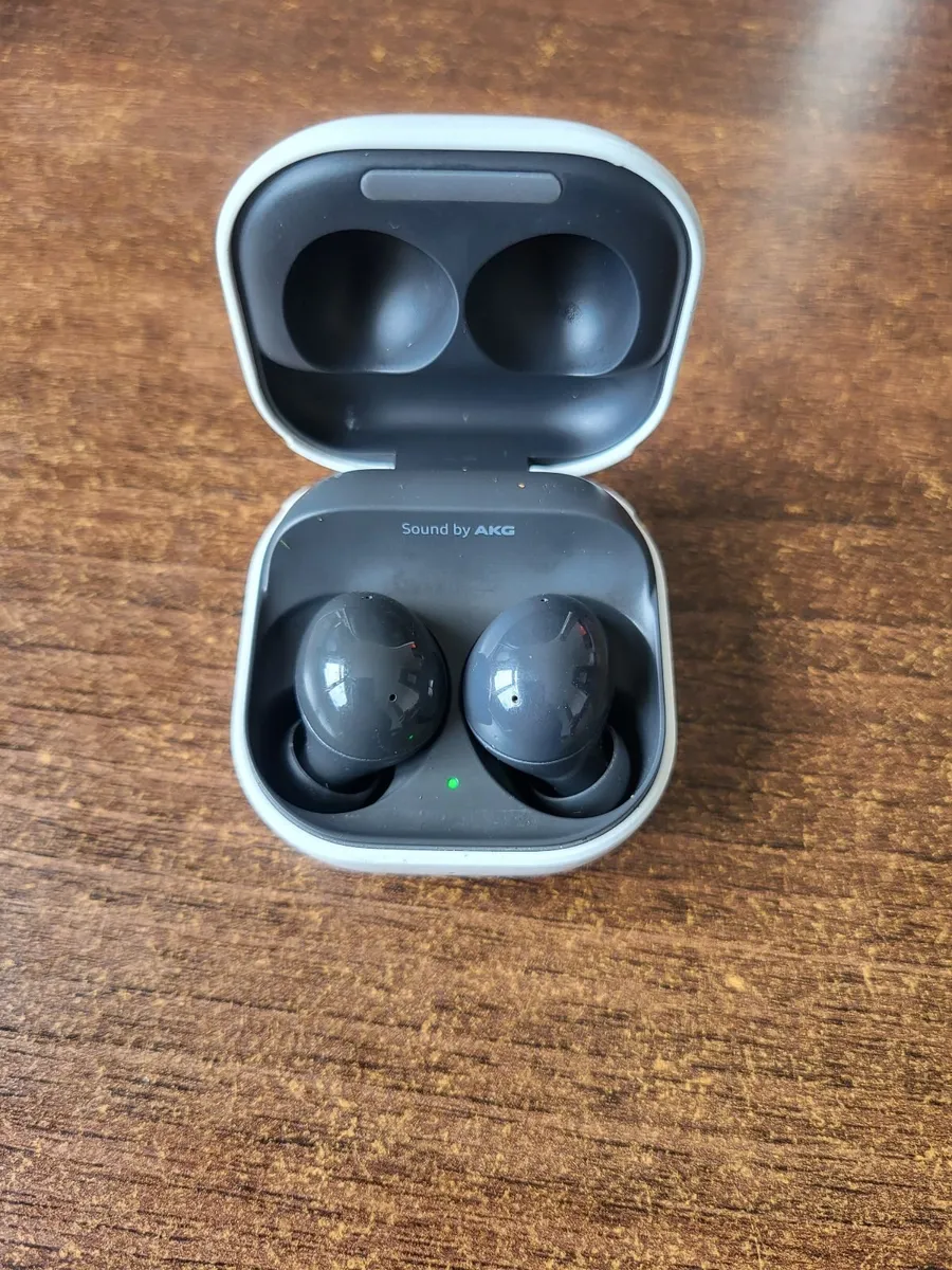 Galaxy Buds2 - Image 2