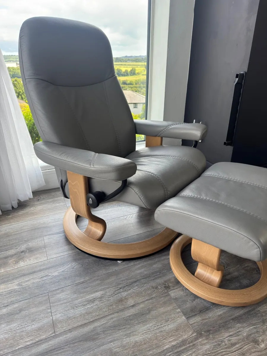 Stressless Leather Recliner Chair & Footstool - Image 4