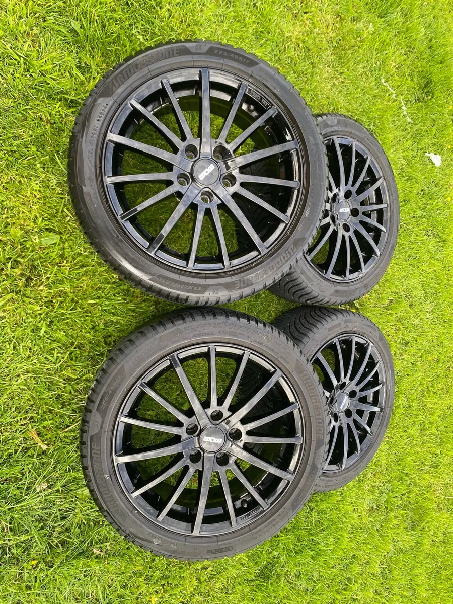 17” OXXO ‘Best Black’ Alloys 5x114.3 - Image 3