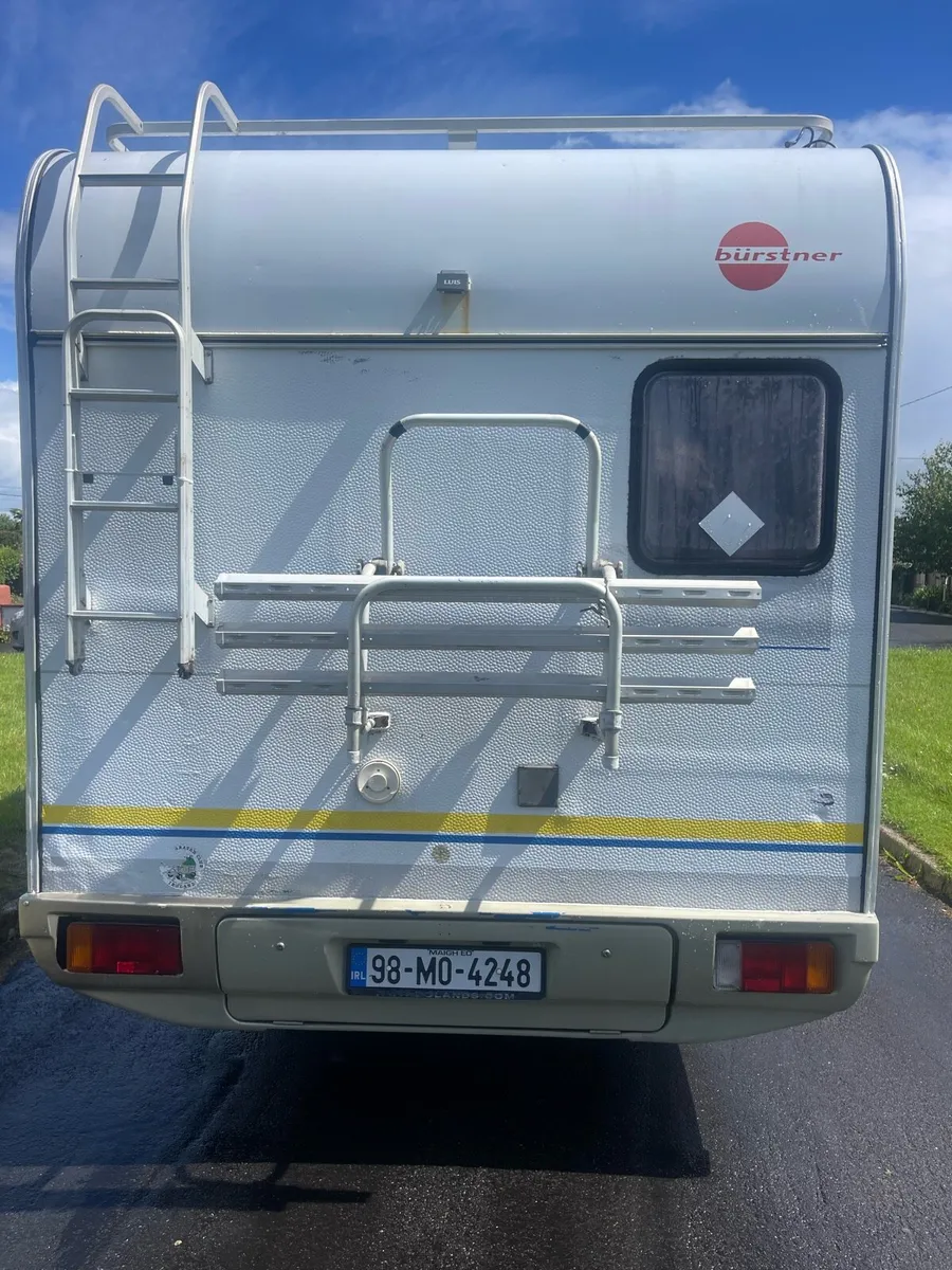 Motorhome - Image 4
