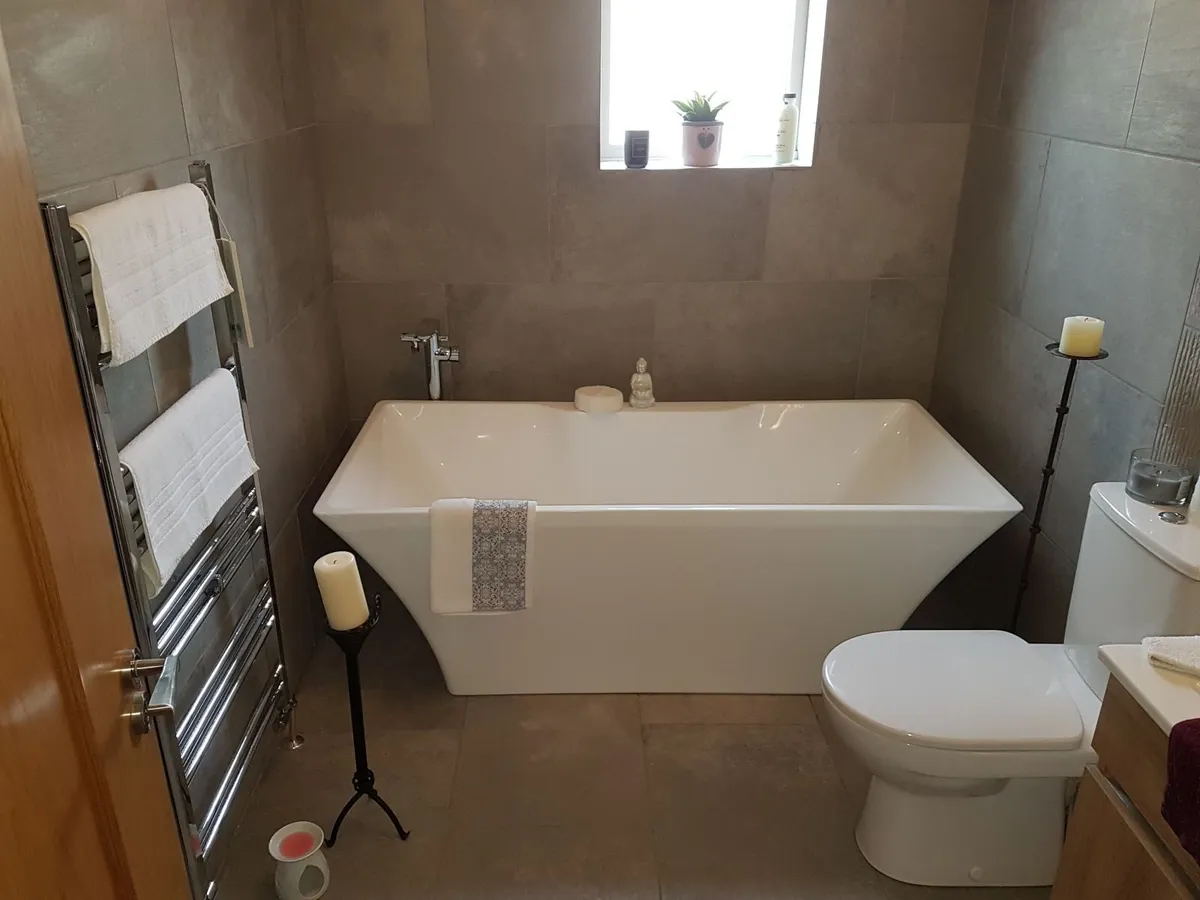 PREMIUM FRESH BATHROOM - 5 DAYS - Image 2