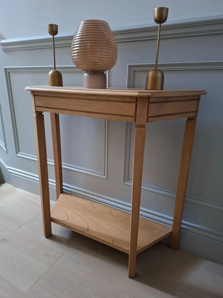 Console Table - Image 2