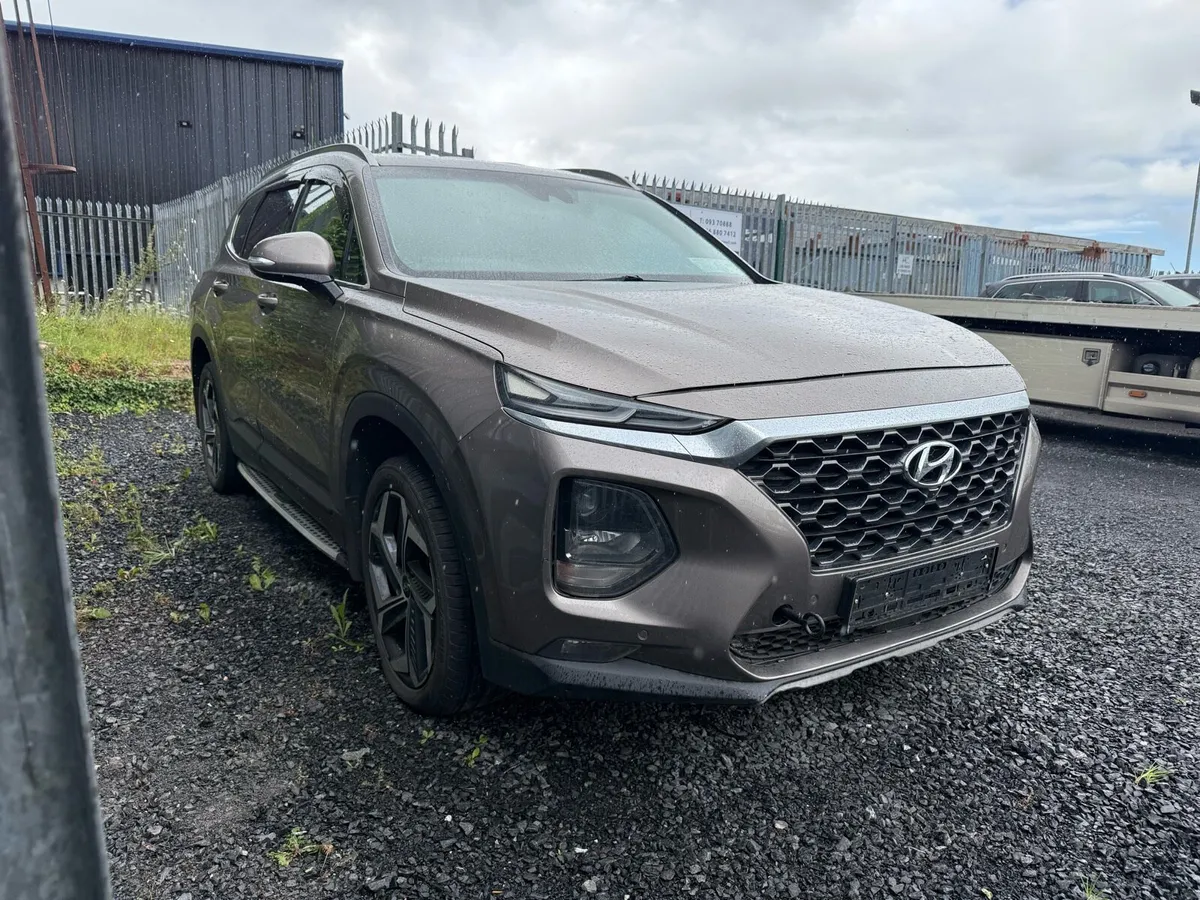 2019 Hyundai Santa Fe 2.2crdi - Image 2