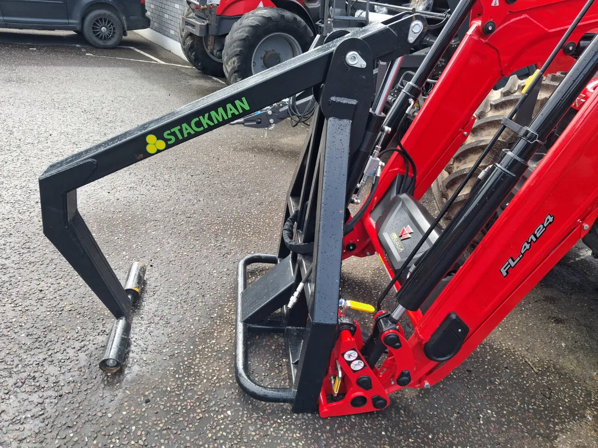 Stackman Bale Handler - Image 2