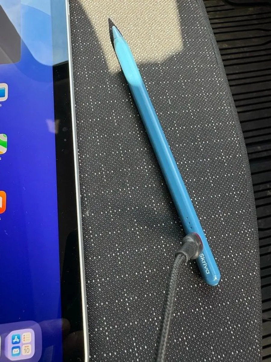 ipad 11 128G with AppleCare & Warranty - Image 3