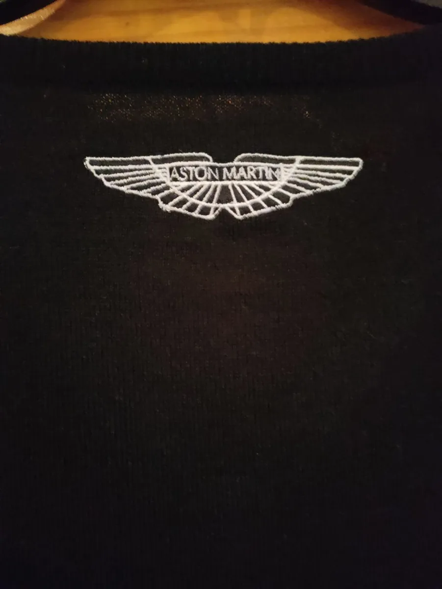 Aston Martin sweater L - Image 4