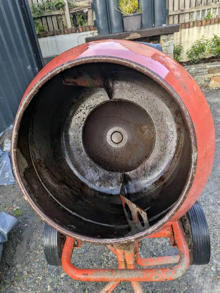 Victor cement mixer - Image 3