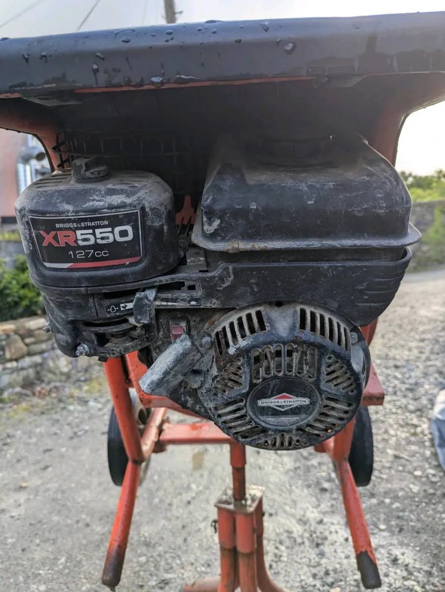 Victor cement mixer - Image 2