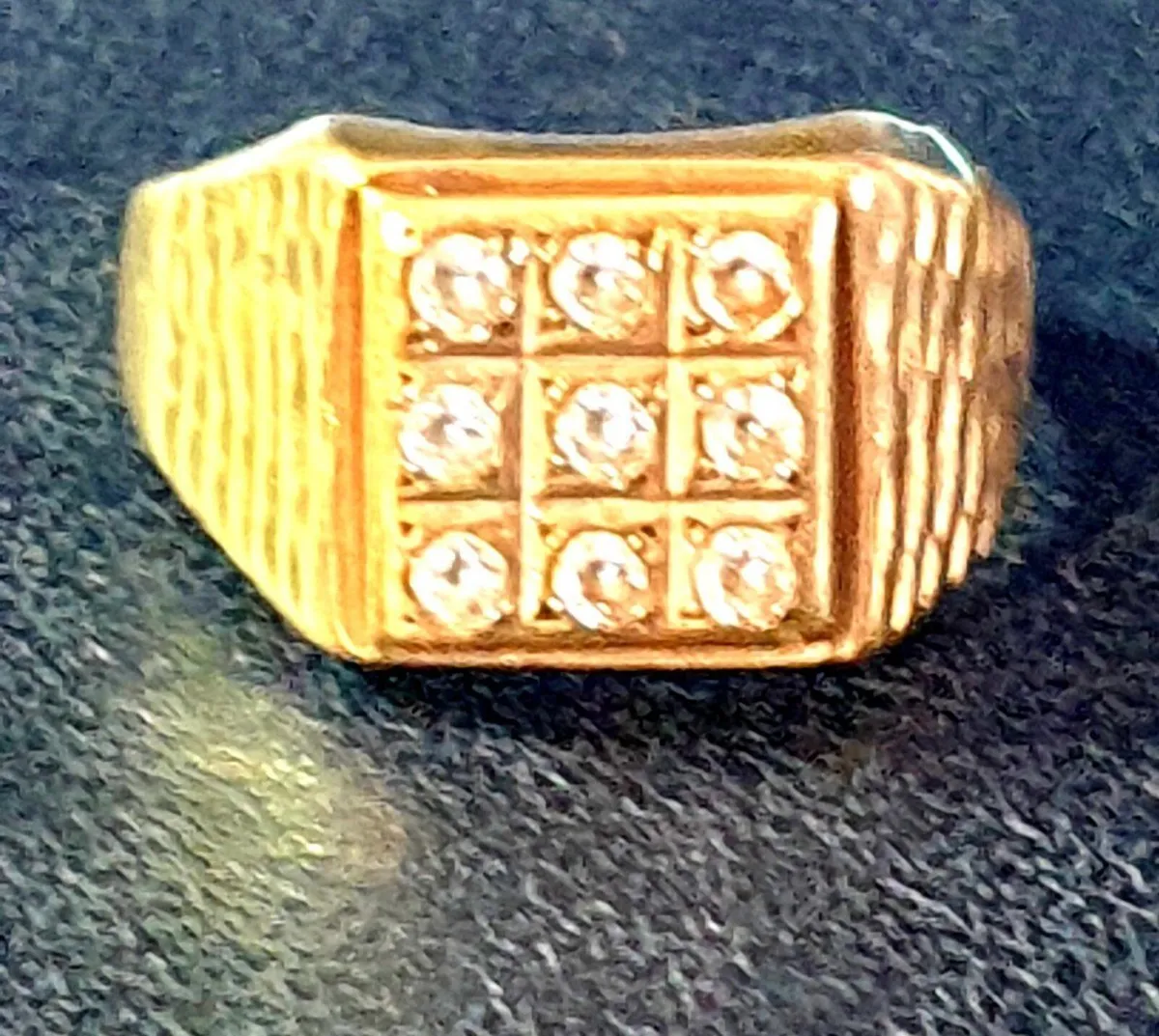 Vintage Gentlemans Gemset Ring - Image 3