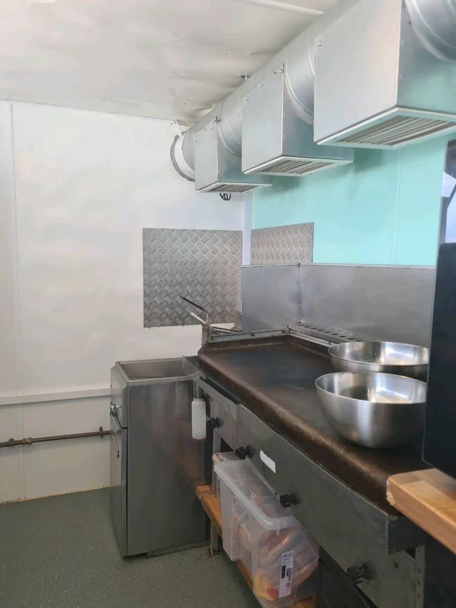 Food truck - Image 3