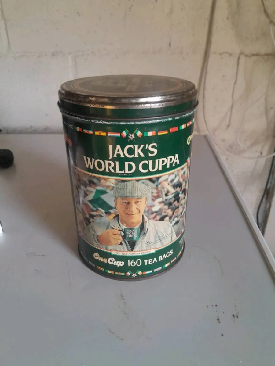1990 world cup  advertising  tin - Image 1