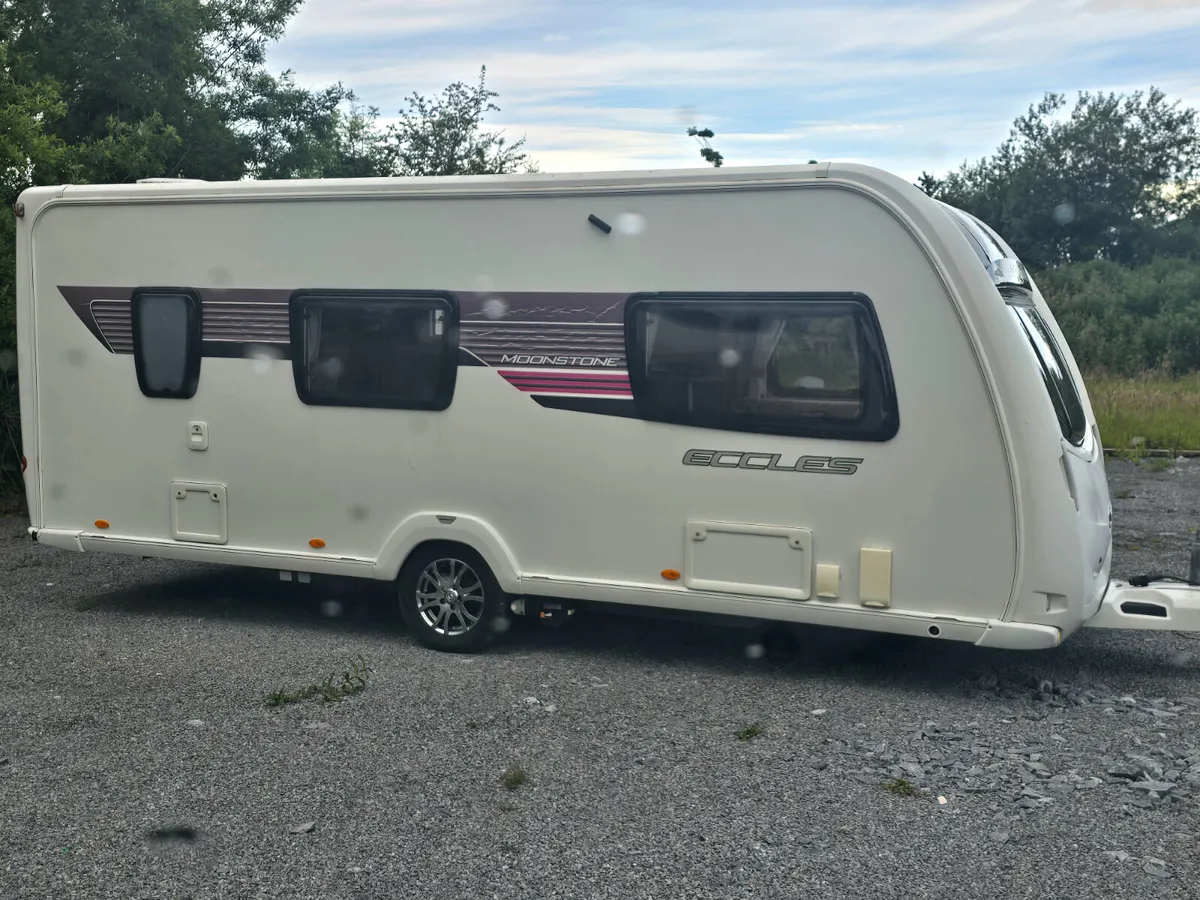 Caravan - Image 1