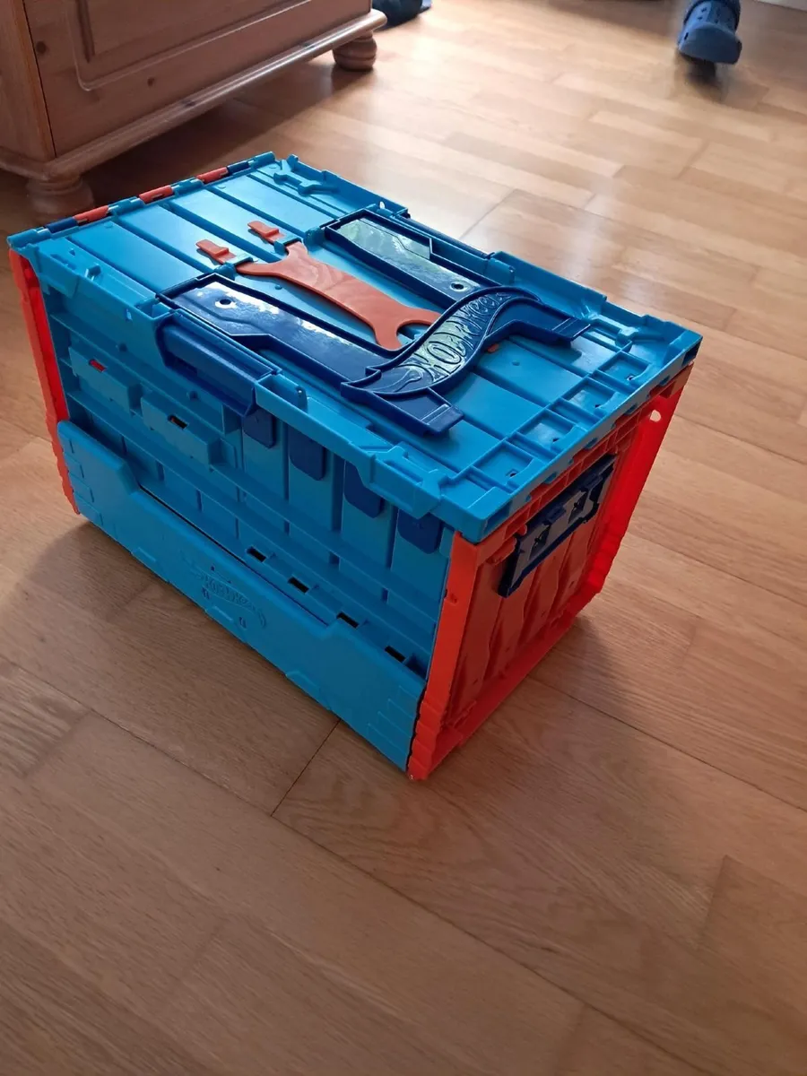 Toys Hot Wheels Tracker Builder Race Set - Image 3