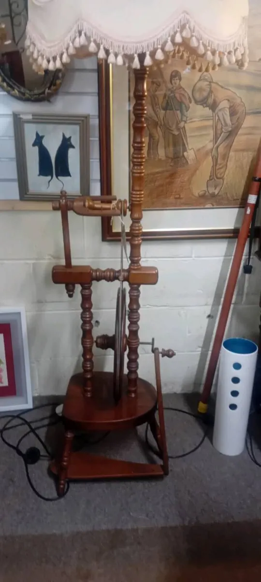 Spinning Wheel Standard Lamp - Image 1