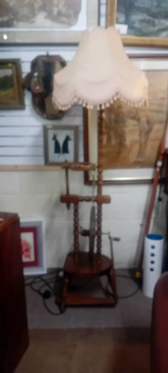 Spinning Wheel Standard Lamp - Image 2