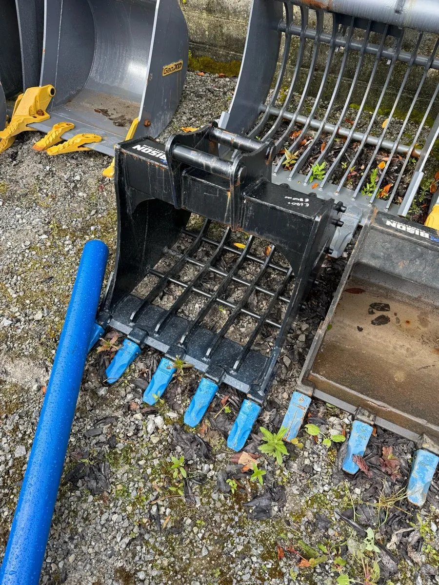 Riddle bucket - Image 1