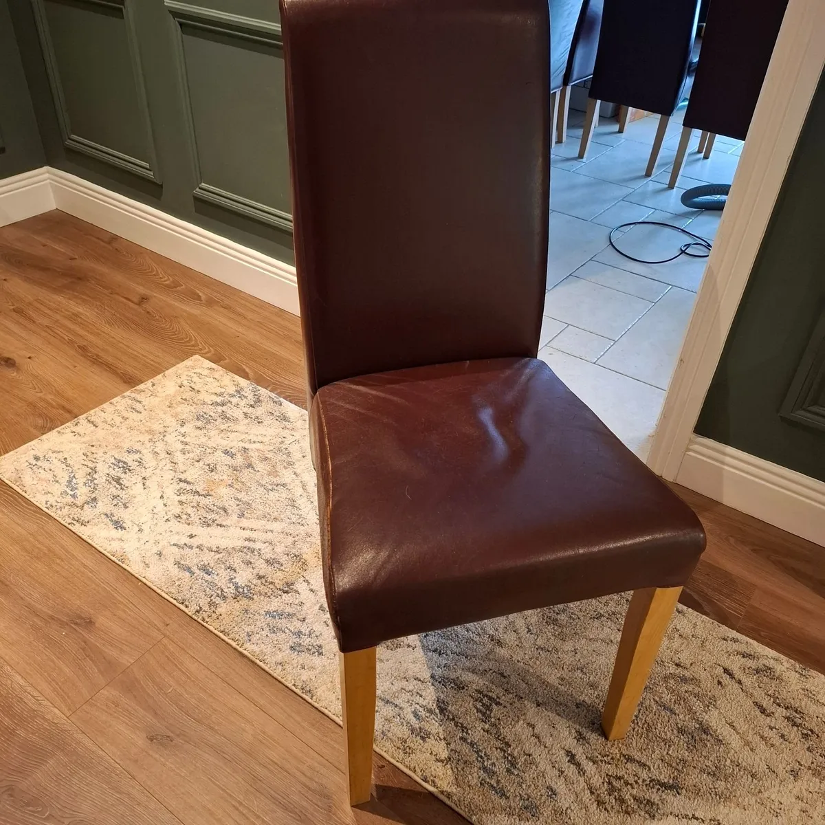 Kitchen chairs set of 6 - Image 1
