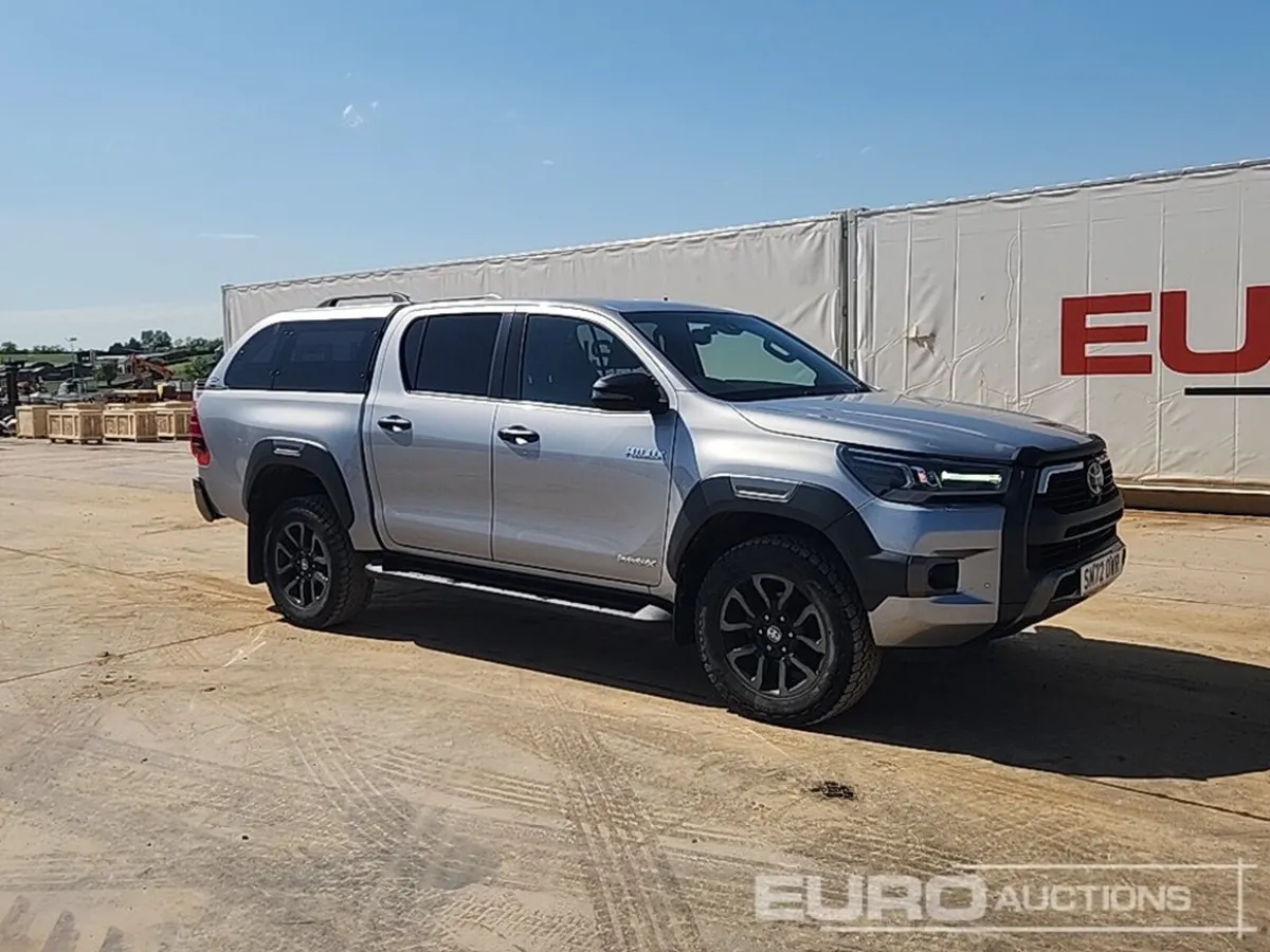 Toyota Hilux 2023 - Image 4