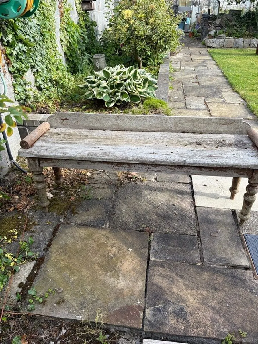 Mahogony seat - Image 1