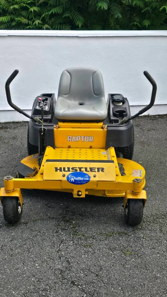 HUSTLER RAPTOR ZERO TURN - Image 2