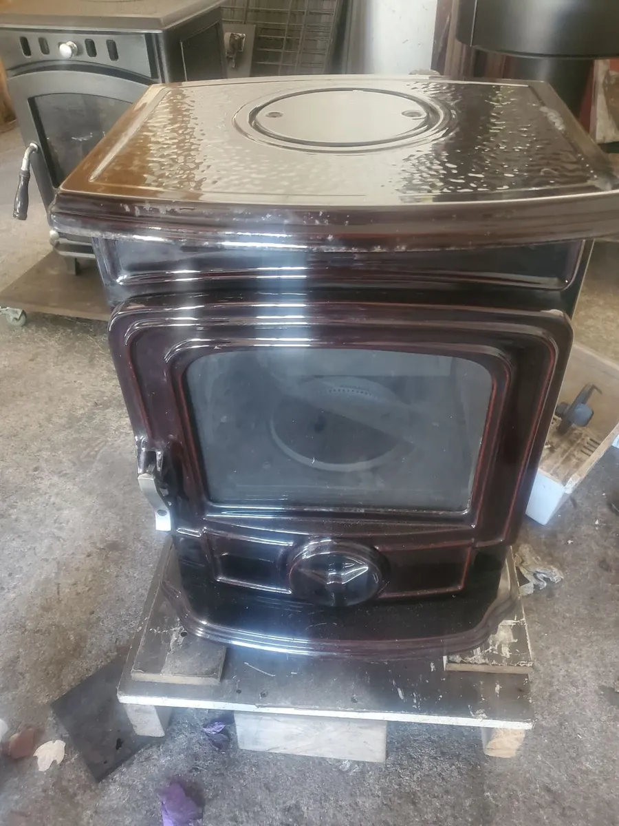 Stanley Oisin 5kw oil stove reconditioned - Image 2