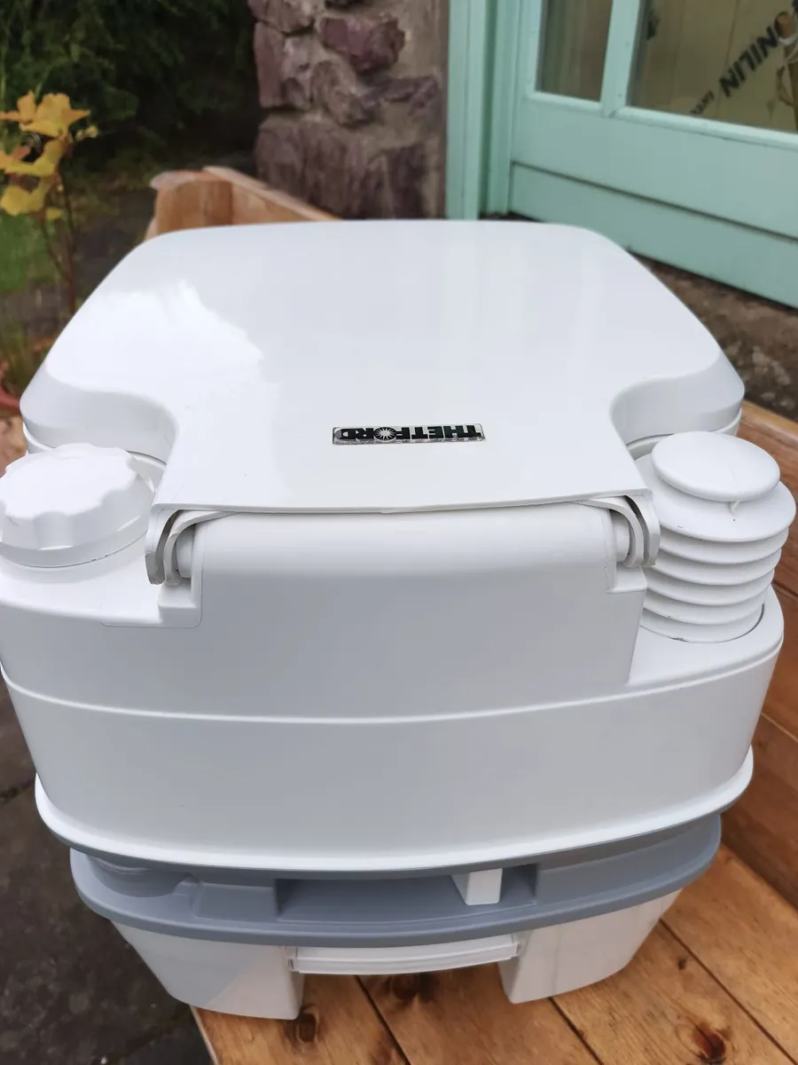 Portable  camping toilet -Thelford Porta Potti 165 - Image 1