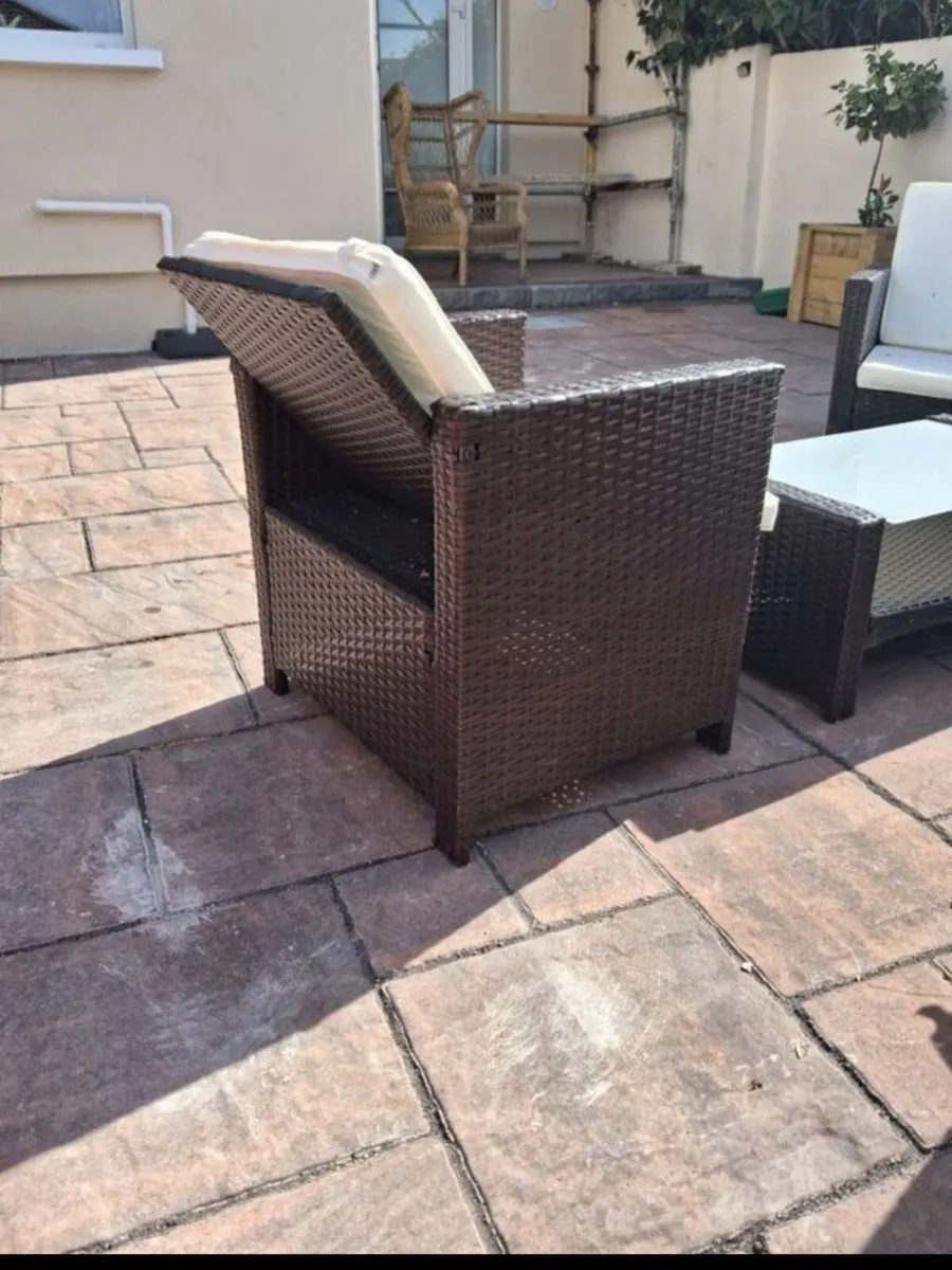 Garden furniture - Image 2
