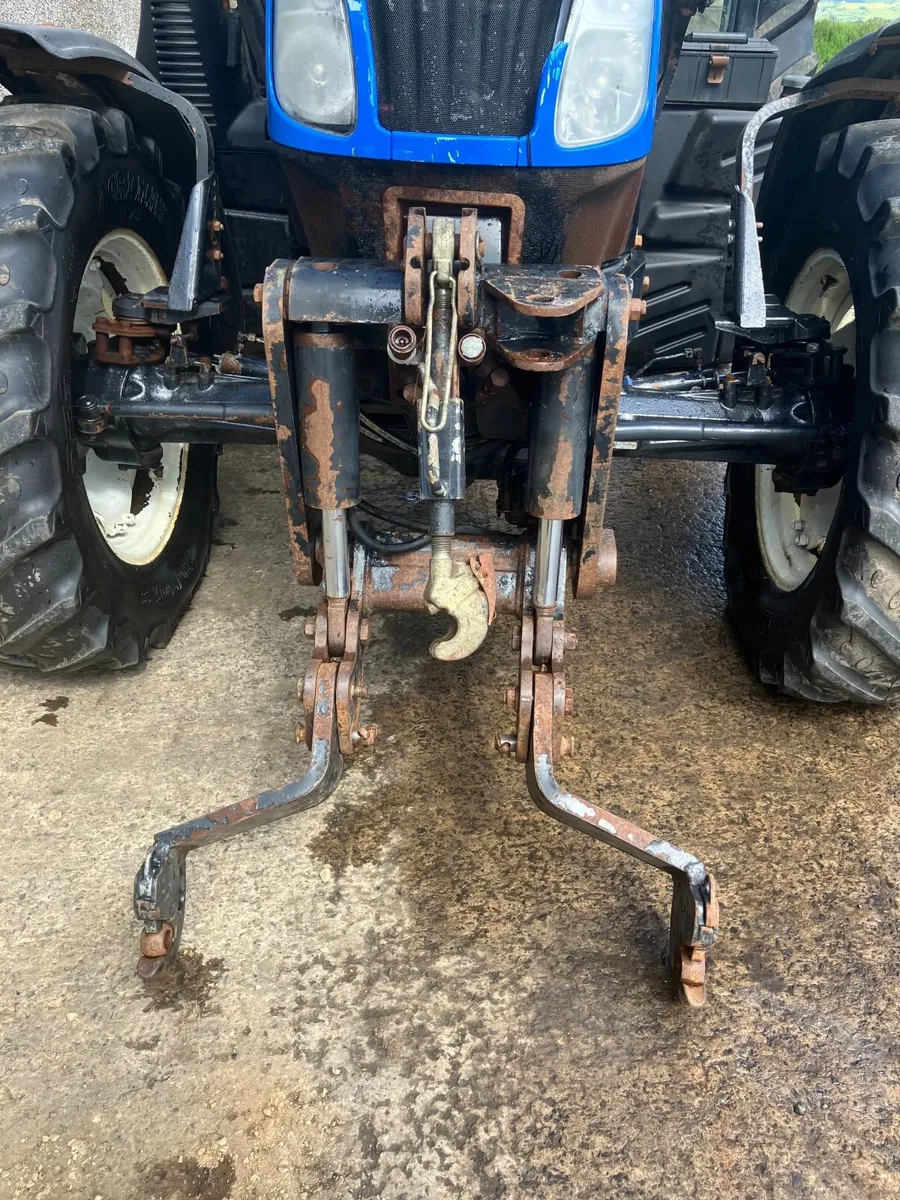 New Holland - Image 2