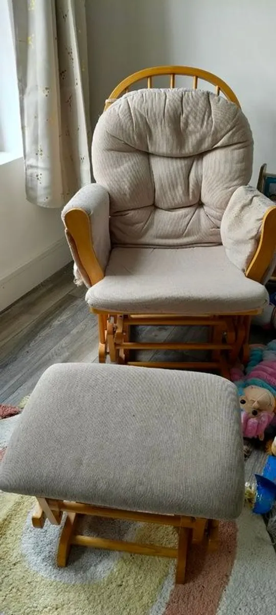 Rocking chair - Image 1
