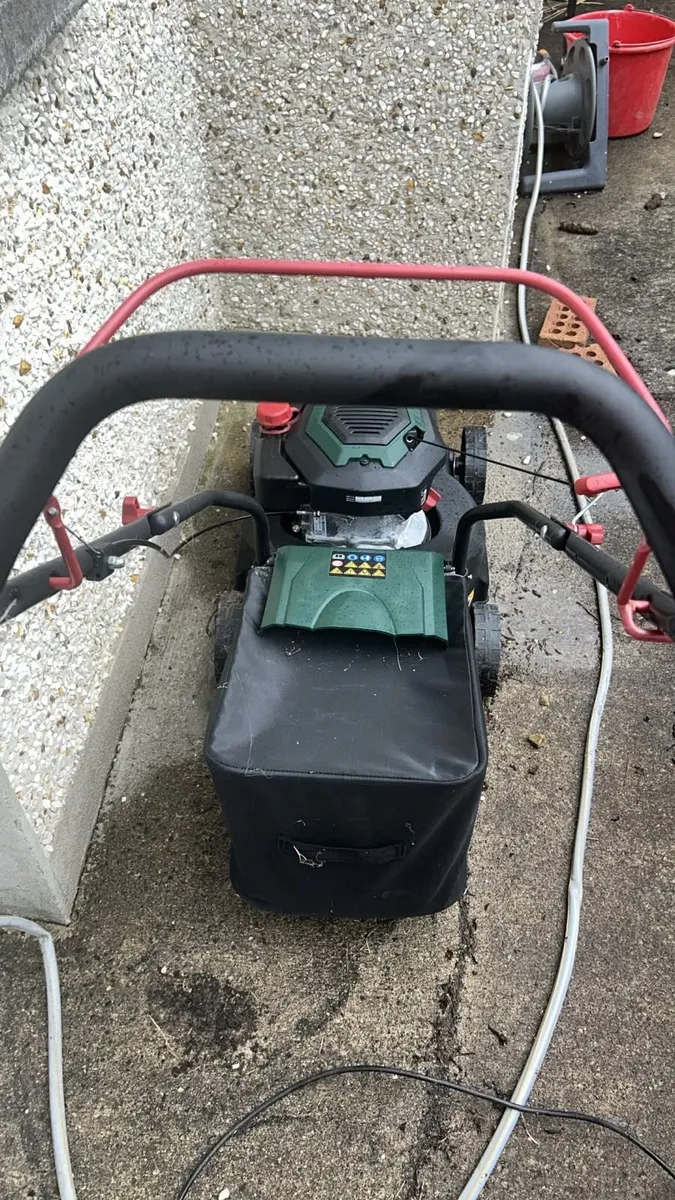 Lawnmower - Image 4
