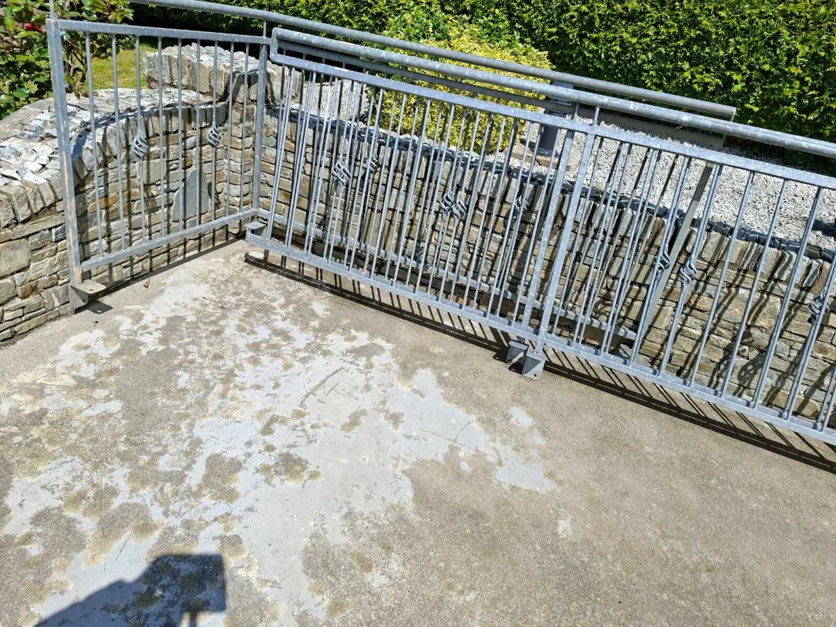 Railings - Image 2
