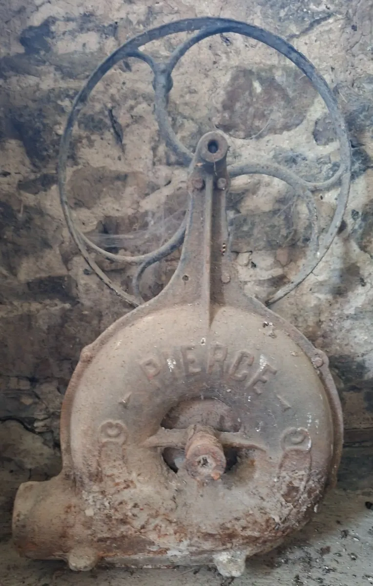 Antique Prince blower/bellows - Image 1