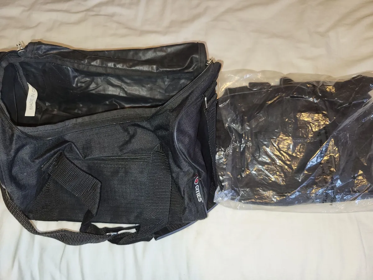 Airplane Travel Bag - Image 3