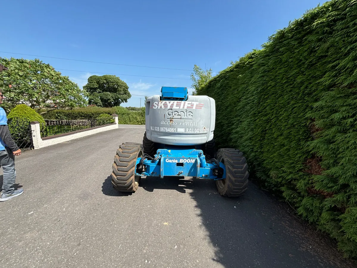 Genie Z45 Boomlift - Image 4