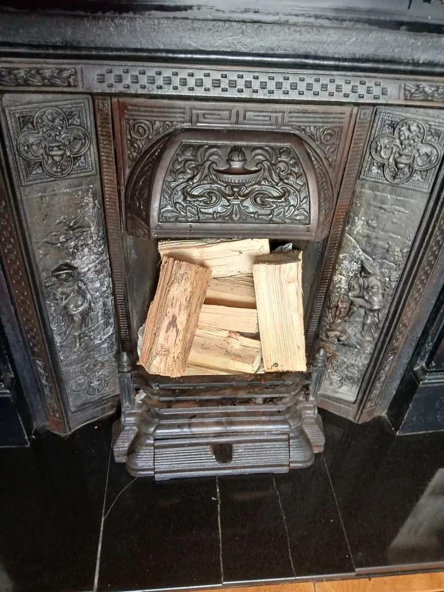 Fire place - Image 2