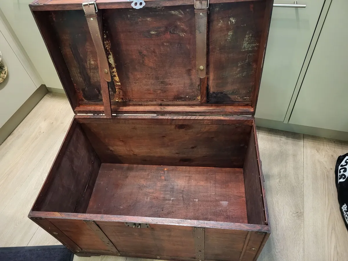 Chest - Image 2