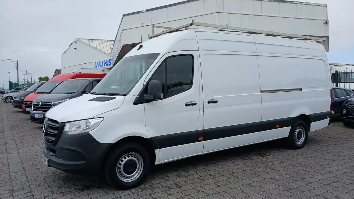 222 MERC SPRINTER RWD LWB GLASS CARRIER ROOFRACK - Image 4