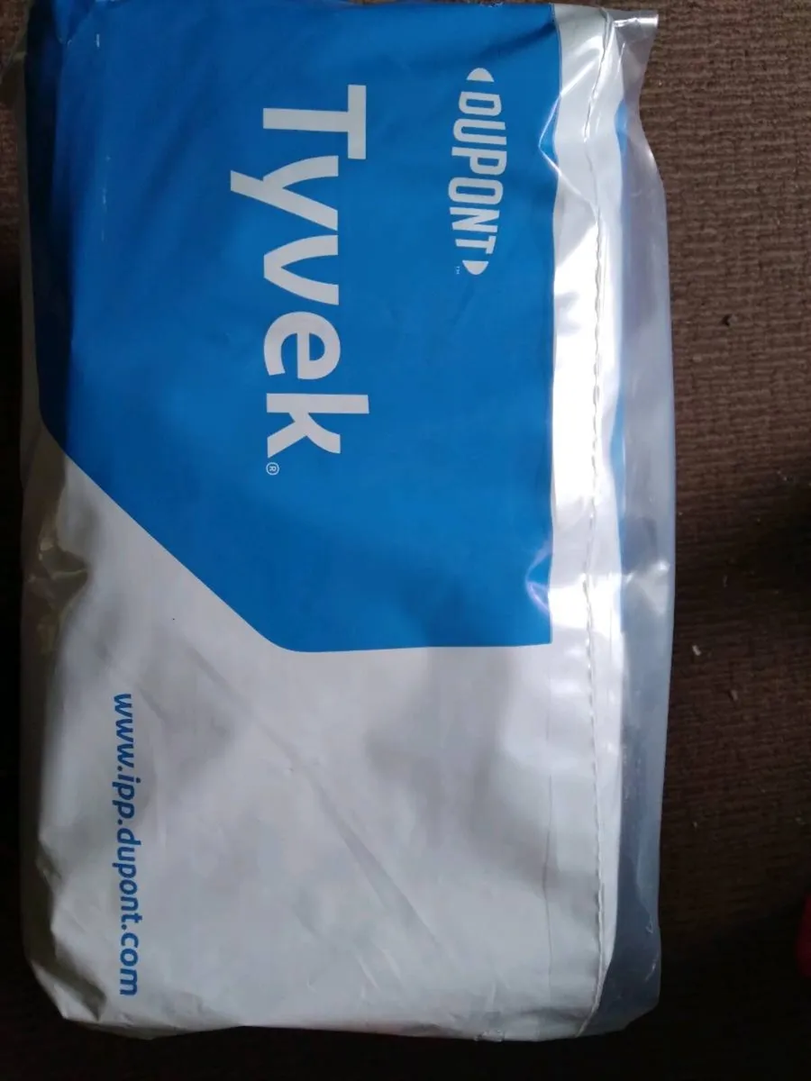 For Sale 75no.Disposable Boiler Suits Large €75 - Image 3